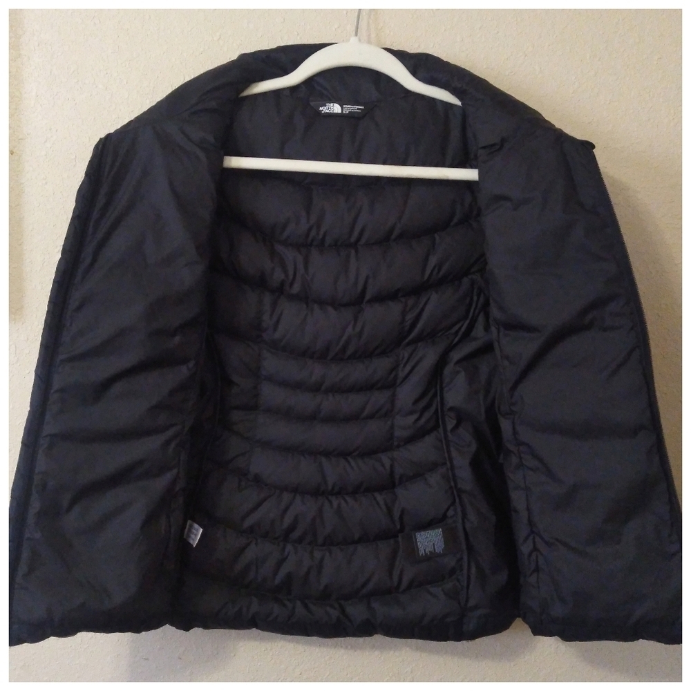 The North Face Black 550 Aconcagua II Winter Vest Size Small - Picture 4 of 10
